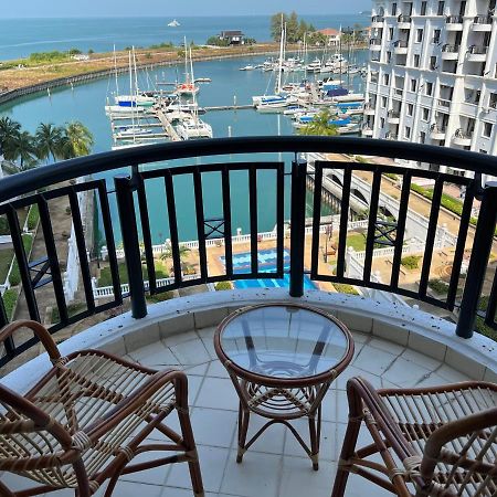 Sevenseas Marina Crescent Porto Dickson Exterior foto